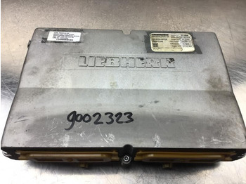 : фото в шапке страницы