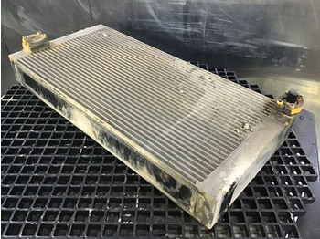 Масляный радиатор Liebherr Oil Cooler: фото 2