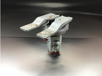 Педаль LIEBHERR