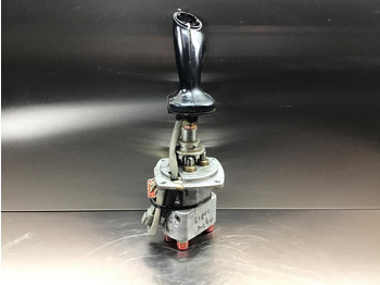 : фото в шапке страницы