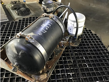 Топливный бак LIEBHERR