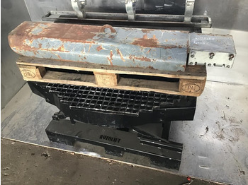 Бампер LIEBHERR