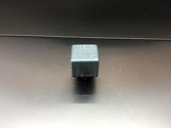 Реле LIEBHERR