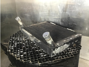 Радиатор LIEBHERR