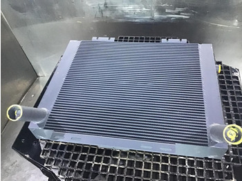 Радиатор LIEBHERR