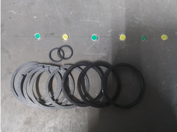 Запчасти LIEBHERR