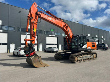 Гусеничный экскаватор HITACHI ZX300LC-6