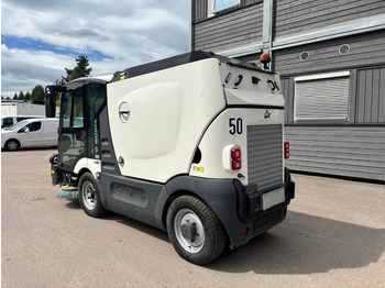 Подметально-уборочная машина Mathieu MC-210 Azura Flex Street Sweeper: фото 4