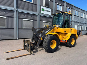 Колёсный погрузчик VOLVO L30G