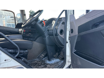 Грузовик с закрытым кузовом DAF CF 260: фото 5 Грузовик с закрытым кузовом DAF CF 260: фото 5