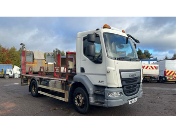 : фото в шапке страницы