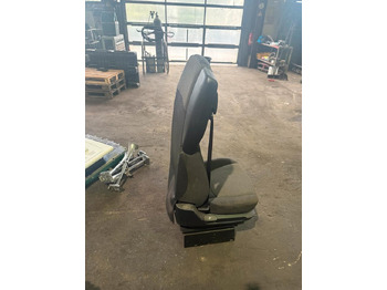 Сиденье для Грузовиков DAF XF 460 Euro6 Beifahrersitz: фото 3 Сиденье для Грузовиков DAF XF 460 Euro6 Beifahrersitz: фото 3