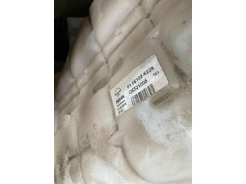 Расширительный бачок для Грузовиков MAN TGL Ausgleichsbehälter Kühlmittel 81061026228 81061026233: фото 3