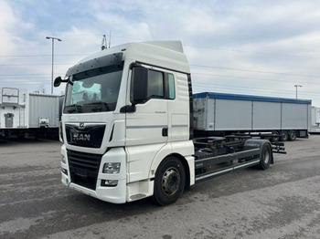 Грузовик-контейнеровоз/ Сменный кузов MAN TGX 18.460