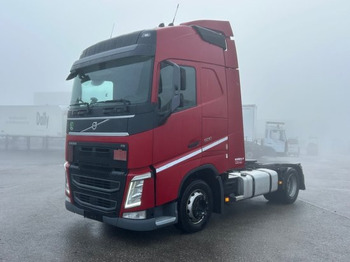 Тягач VOLVO FH 500