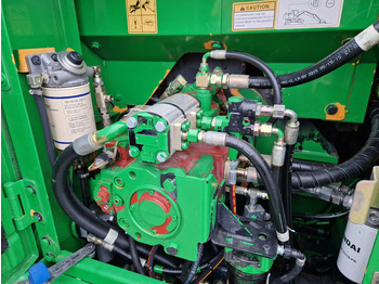 Колёсный экскаватор Hyundai Robex 160W-9A met 6-cilinder Cummins motor: фото 4