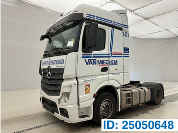 Тягач MERCEDES-BENZ Actros 1842