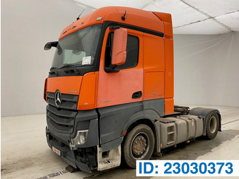 Тягач MERCEDES-BENZ Actros 1945