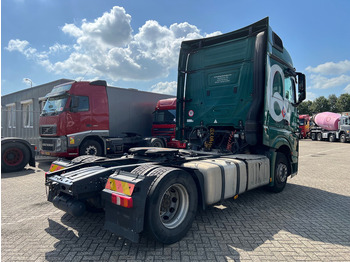 Тягач Mercedes-Benz Actros 1845 BigSpace: фото 4