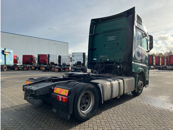 Тягач Mercedes-Benz Actros 1845 Bigspace: фото 4