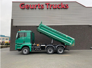 Самосвал MAN TGX 26.560