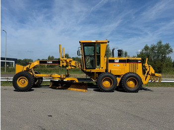 Грейдер CATERPILLAR 140H