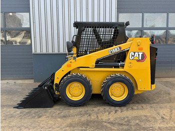 Погрузчик CATERPILLAR 216B3