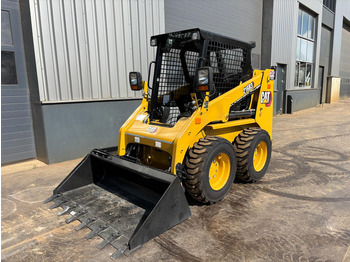 Погрузчик CATERPILLAR 216B3