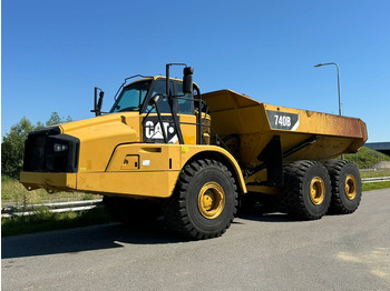 Сочленённый самосвал CATERPILLAR 740B