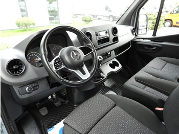 Малотоннажный бортовой грузовик MERCEDES SPRINTER 315 STAKE BODY 8 PALLETS CRUISE CONTROL AIR CONDITIONING 150HP: фото 2 Малотоннажный бортовой грузовик MERCEDES SPRINTER 315 STAKE BODY 8 PALLETS CRUISE CONTROL AIR CONDITIONING 150HP: фото 2