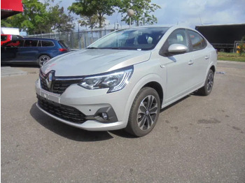 Седан RENAULT