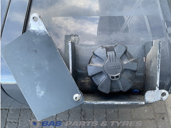 Топливный бак для Грузовиков DAF Brandstoftank DAF 995 Liter 1904722: фото 5 Топливный бак для Грузовиков DAF Brandstoftank DAF 995 Liter 1904722: фото 5