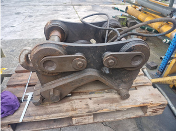 Сцепное устройство CATERPILLAR