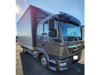 Тентованный грузовик MAN TGL 8.220