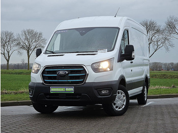 Цельнометаллический фургон FORD Transit
