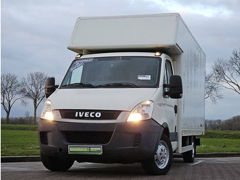 Фургон с закрытым кузовом IVECO Daily 35s12