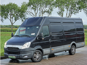 Цельнометаллический фургон Iveco Daily 35S21 3.0ltr Maxi 200Pk AC: фото 2