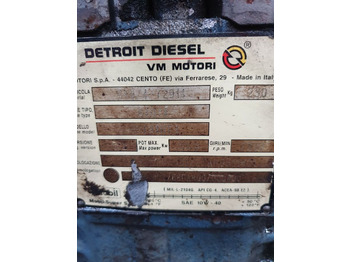 Двигатель DETROIT