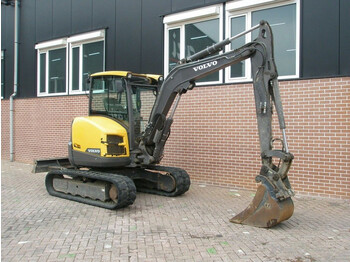 Мини-экскаватор Volvo ECR50D: фото 3
