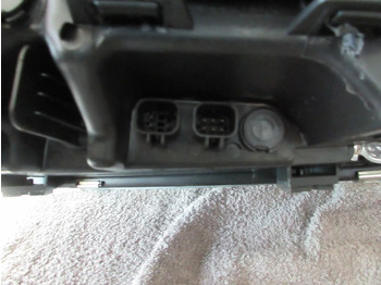 Передняя фара для Грузовиков MAN 81.25101-6664//81.25101-6688 81.25101-6504 RECHTS KOPLAMP TGS TGX NIEUWE !!: фото 5