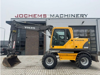 Колёсный экскаватор VOLVO EW140