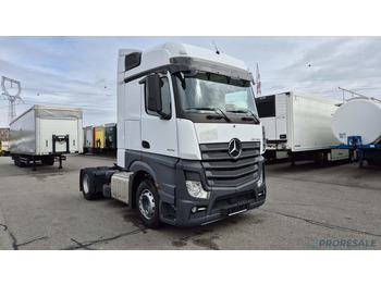 Тягач MERCEDES-BENZ Actros 1845