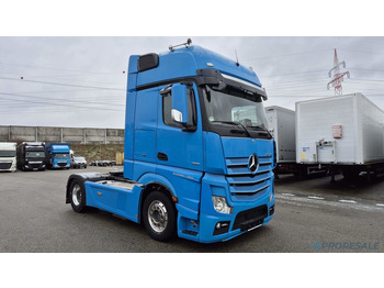 Тягач MERCEDES-BENZ Actros 1851