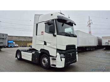 Тягач RENAULT T 520