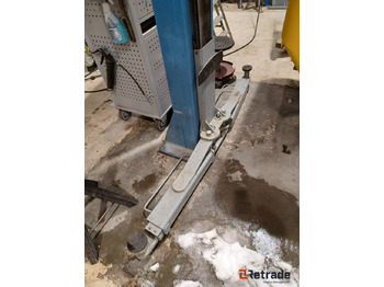 Промышленное оборудование Verkstedutstyr Løftebukk EAE EE-6215E: фото 3 Промышленное оборудование Verkstedutstyr Løftebukk EAE EE-6215E: фото 3