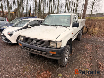 Легковой автомобиль TOYOTA Hilux