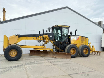 Грейдер CATERPILLAR 14