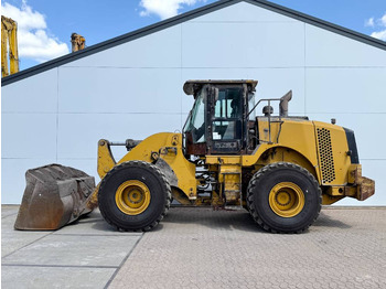 Колёсный погрузчик CATERPILLAR 950K