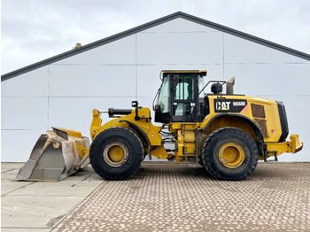 Колёсный погрузчик CATERPILLAR 966M