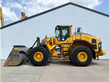Колёсный погрузчик VOLVO L150H